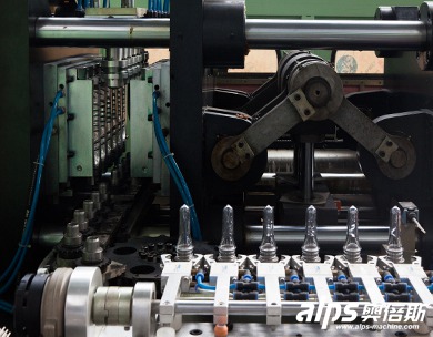 Mould Clamping System