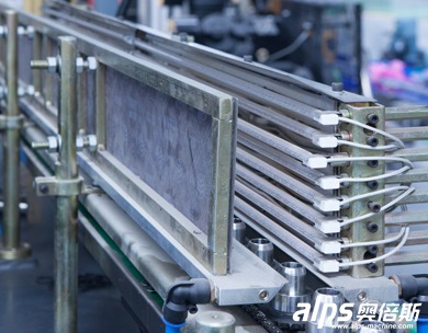 Preform Heating Part