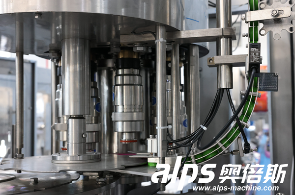 multi-head-rotary-capping-machine-assembly.png multi-head-rotary-capping-machine-assembly.png