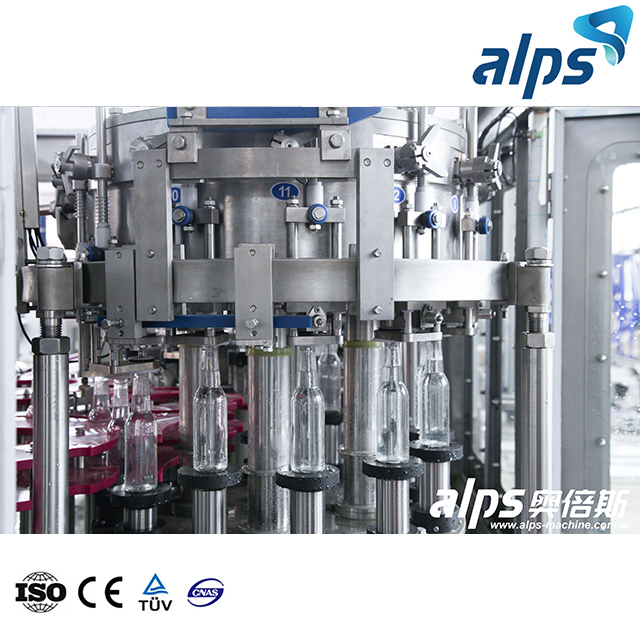 เครื่องล้าง บรรจุ และปิดฝาขวดแก้วสำหรับเครื่องดื่มอัดลม 3 ใน 1